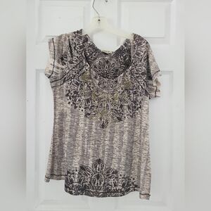 Women's clothing